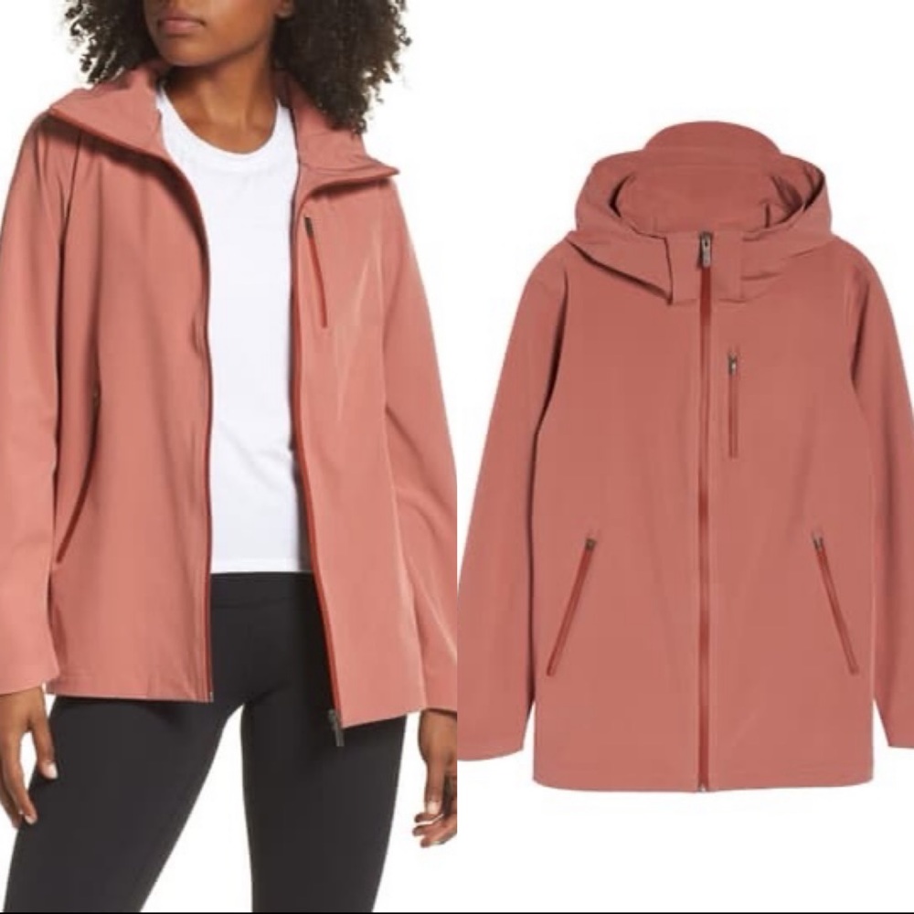 💥 SOLD | ZELLA Right as Rain Water Resistant Jacket